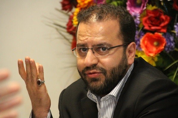 عقبایی: معاونان آخوندی یک فرصت ۵ ساله را تباه کردند