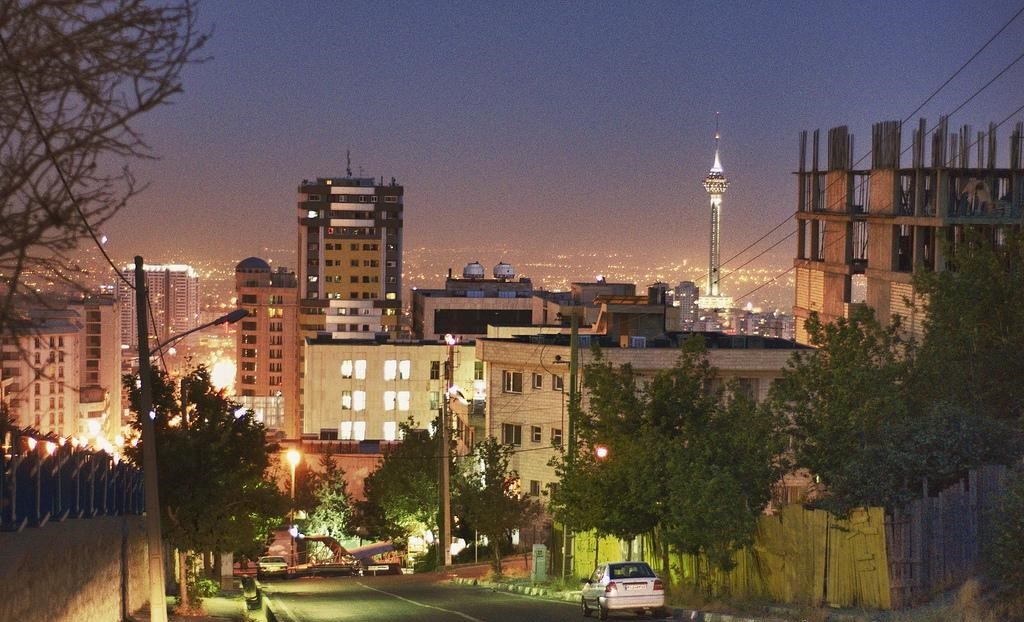 فروش آپارتمان در سعادت آباد تهران