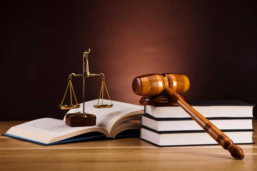 ارائه خدمات مشاوره حقوقی توسط وکیل ملک متخصص 1