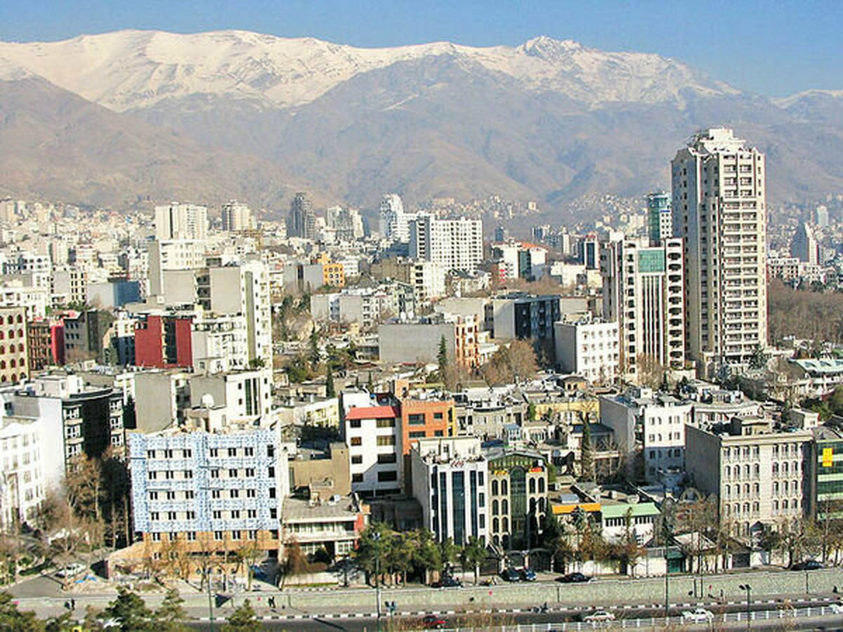 معاون شهردار: ۵۰ درصد تهرانیها زیر خط فقر مسکن هستند | کمتر از ۵ طبقه ساختوساز توجیه اقتصادی ندارد معاون شهردار: ۵۰ درصد تهرانیها زیر خط فقر مسکن هستند | کمتر از ۵ طبقه ساختوساز توجیه اقتصادی ندارد